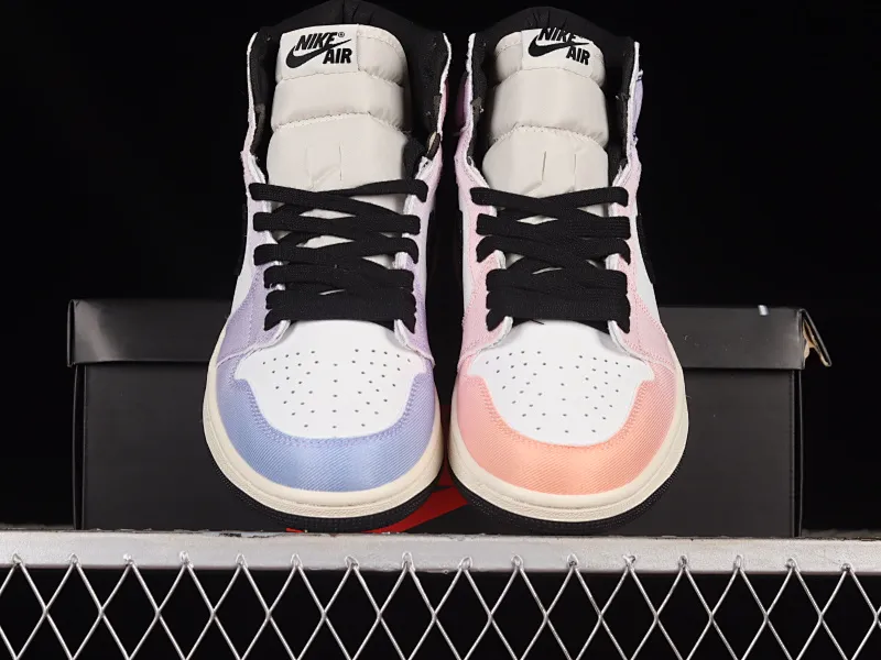 All categories Air Jordan Jordan series basketball shoes Air Jordan 1 High cost-effective version Air Jordan 1 High OG "Skyline" AJ1 Jordan 1 denim high-top basketball shoes DX0054-805